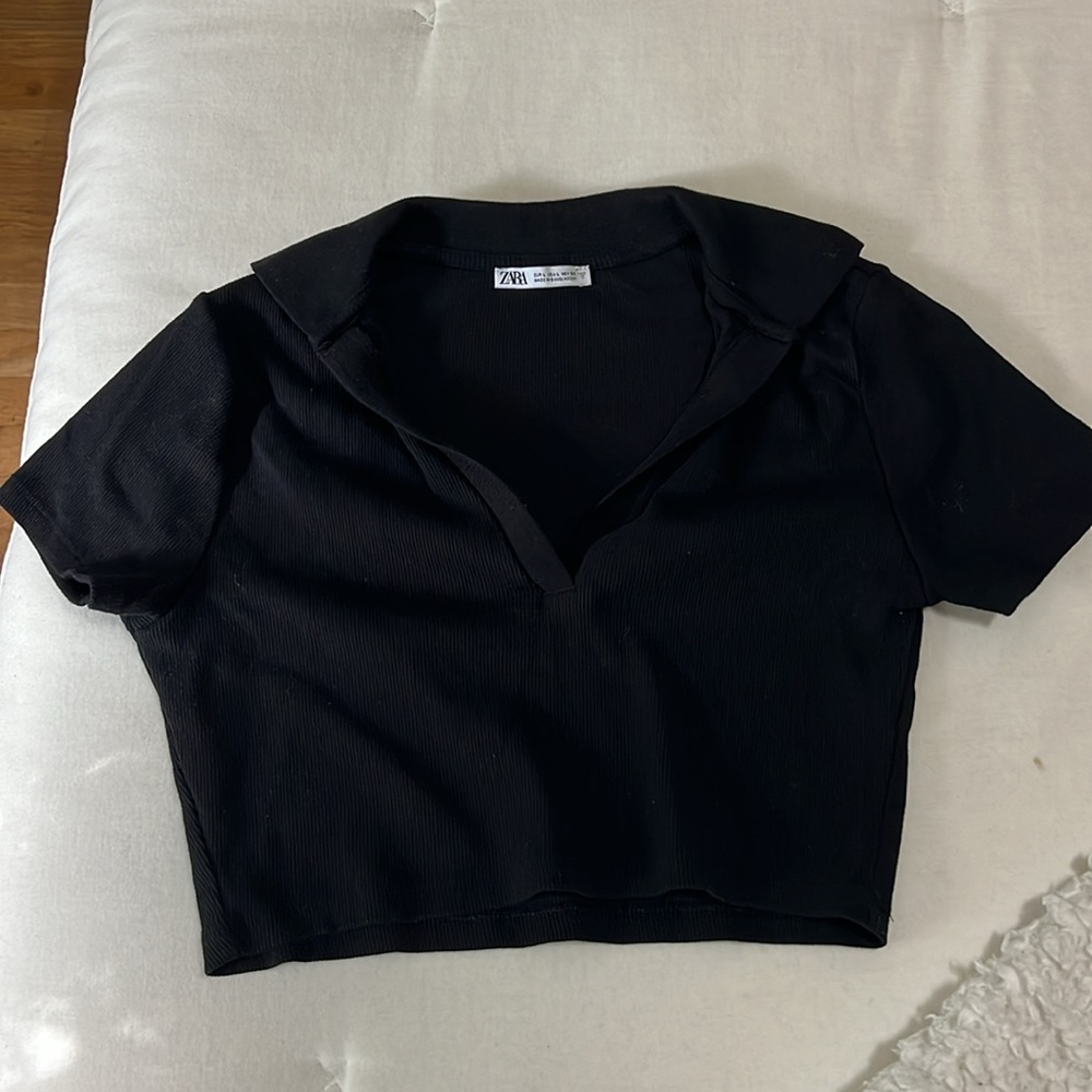NWOT Zara cropped tee w/ collar